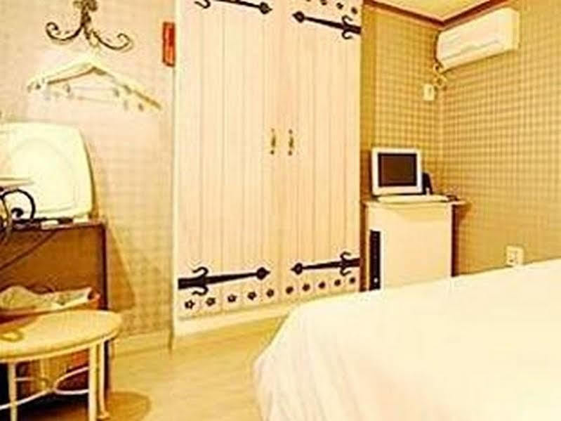 Bangbae Oslo Motel